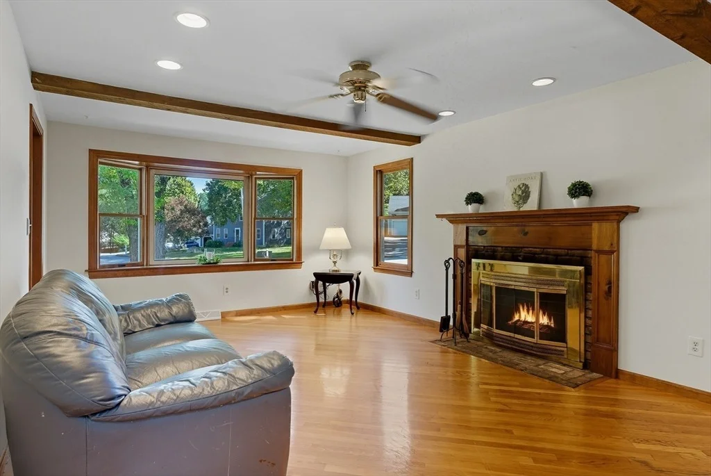 Photo of 114 Lodi Rd