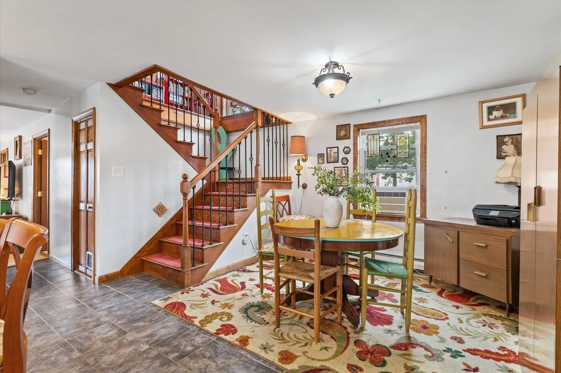 Photo of 14 Benjamin St