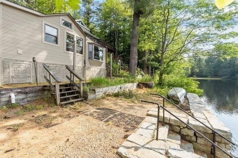 Photo of 79 Kendall Pond South