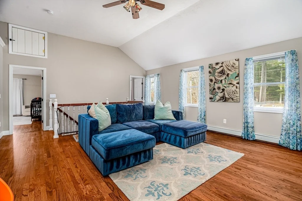 Photo of 12 Cole Farm Rd