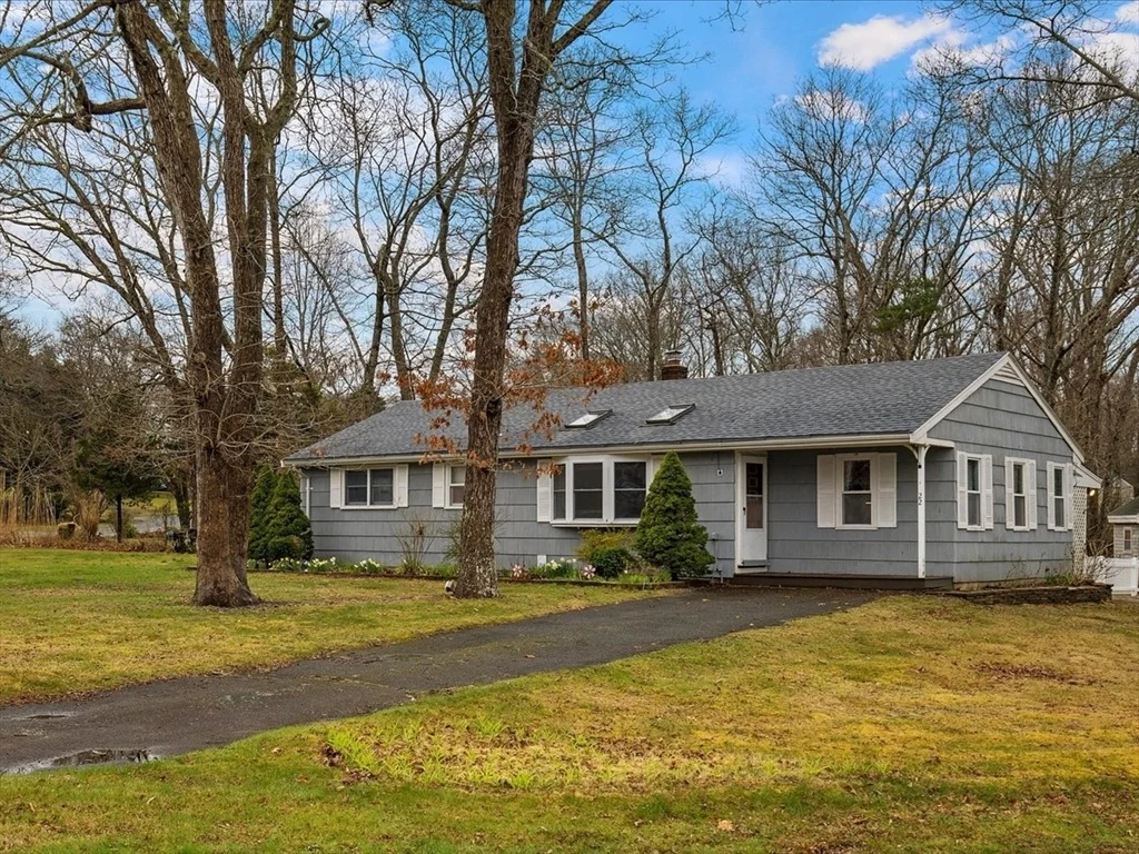 Photo of 22 Tyler Dr