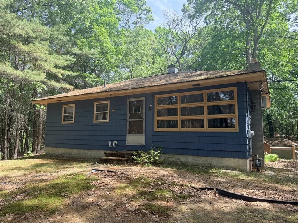 Photo of 8 Molloy Rd