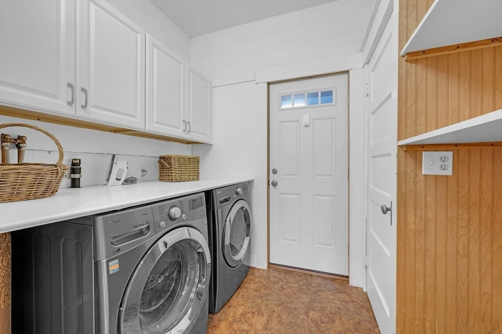 Photo of 14 Tahanto Rd