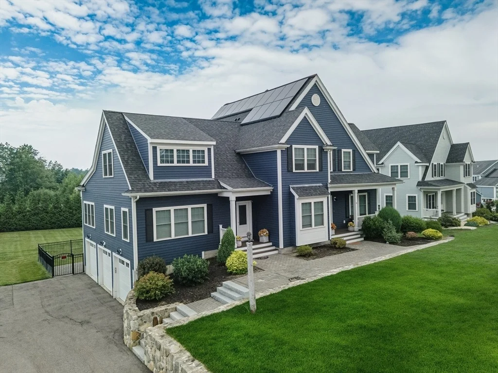 Photo of 61 Tamarack Rd