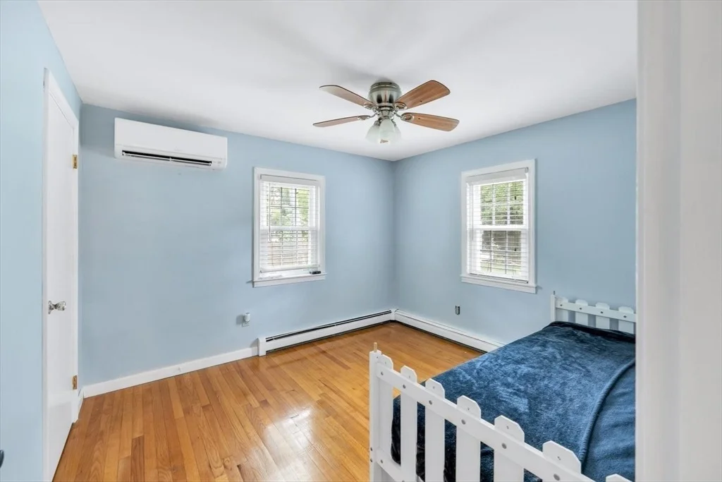 Photo of 16 Pine View Dr