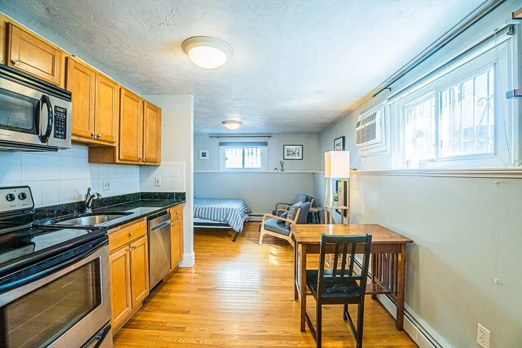 Photo of Unit 2 at 7 Mortimer Pl