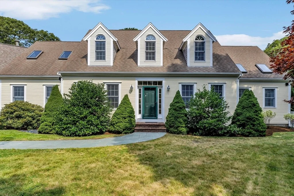 Photo of 663 Crowells Bog Road