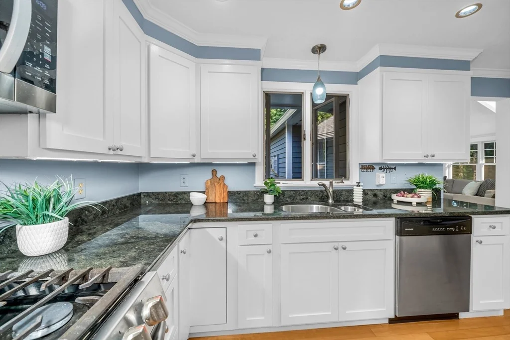 Photo of 59 Bannan Dr