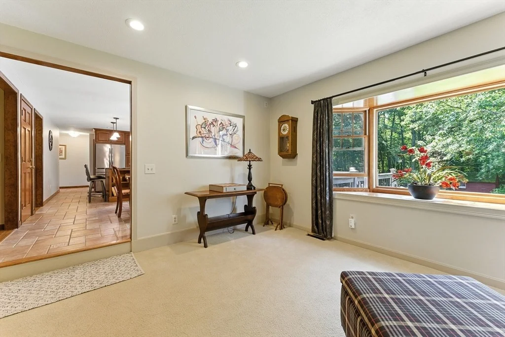Photo of 238 Elizabeth Dr