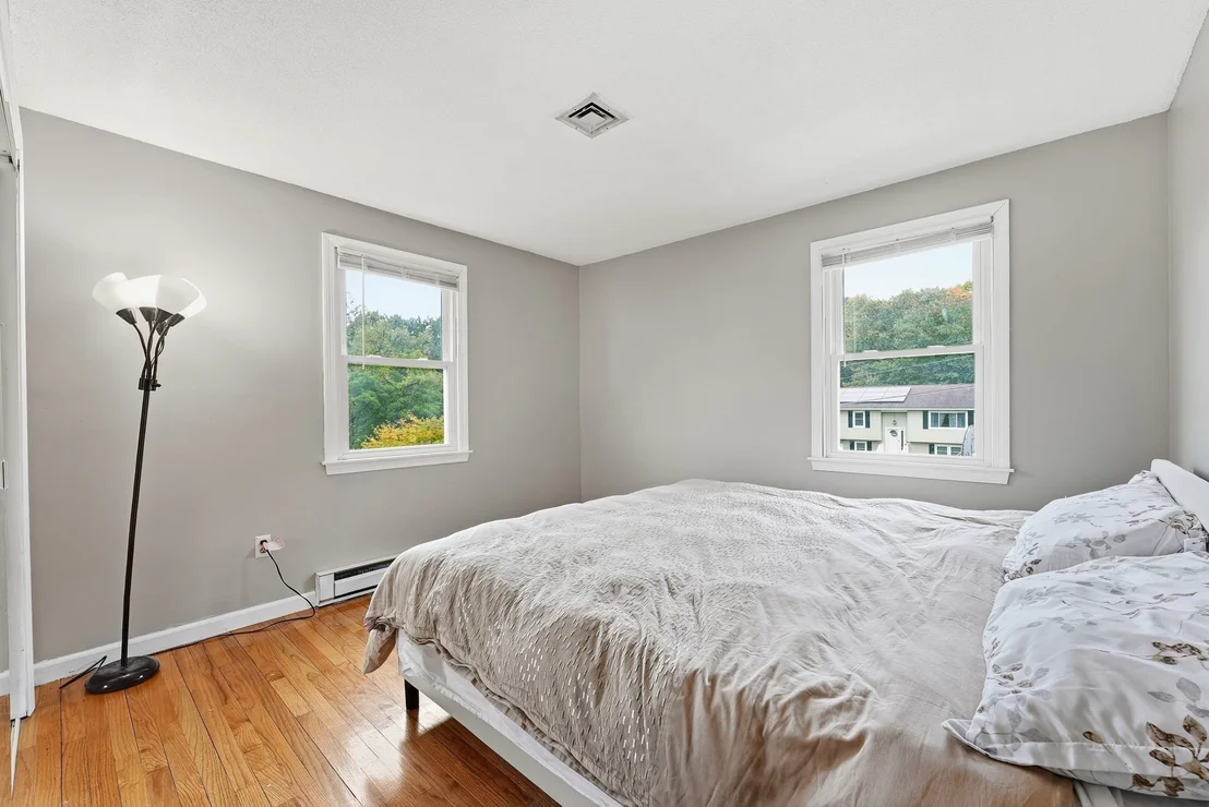 Photo of 131 Beacon Hill Rd