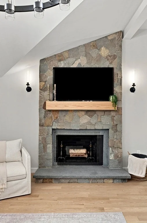 Photo of 12 Burley Farm Rd