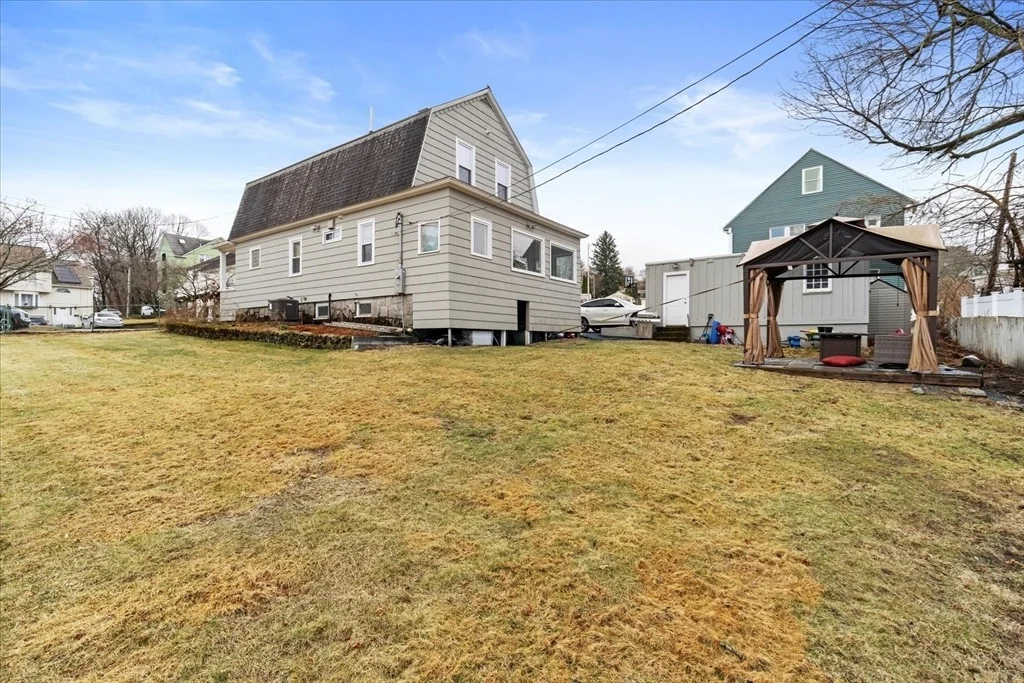 Photo of 1 Ralph Ave