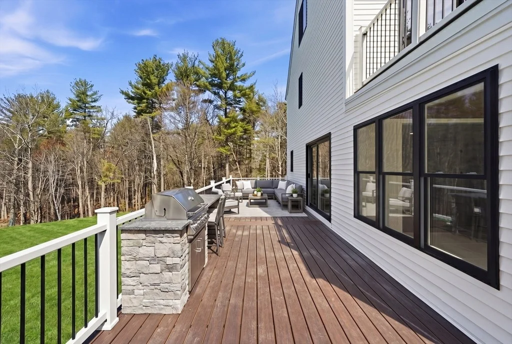 Photo of 13 Sunridge Rd