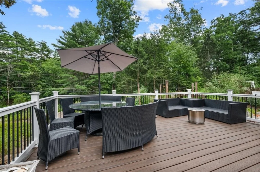 Photo of 320 Alpine Dr
