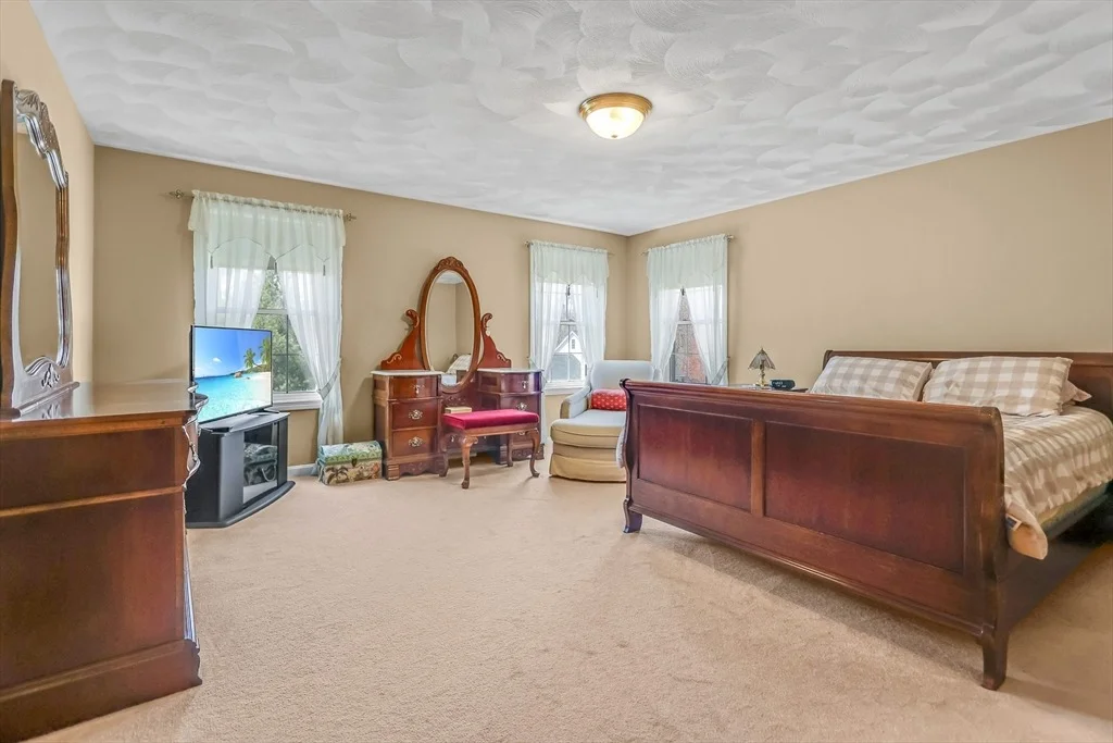 Photo of 3 Hillview Drive