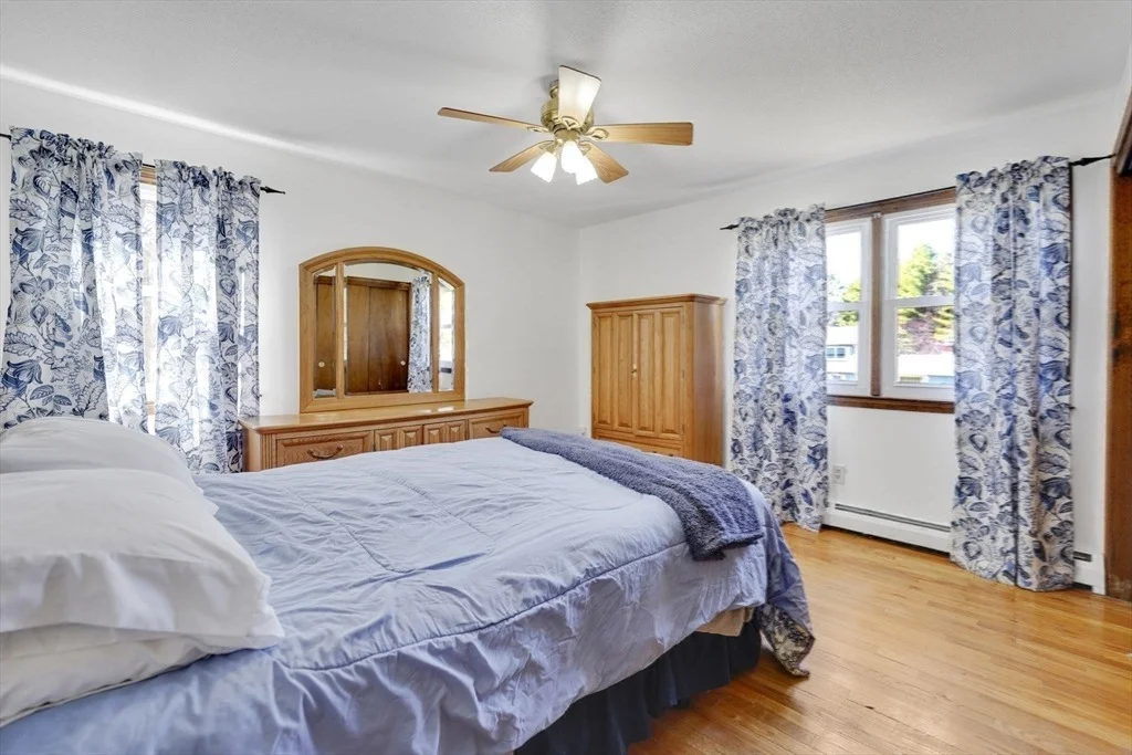 Photo of 6 Ladd Ln