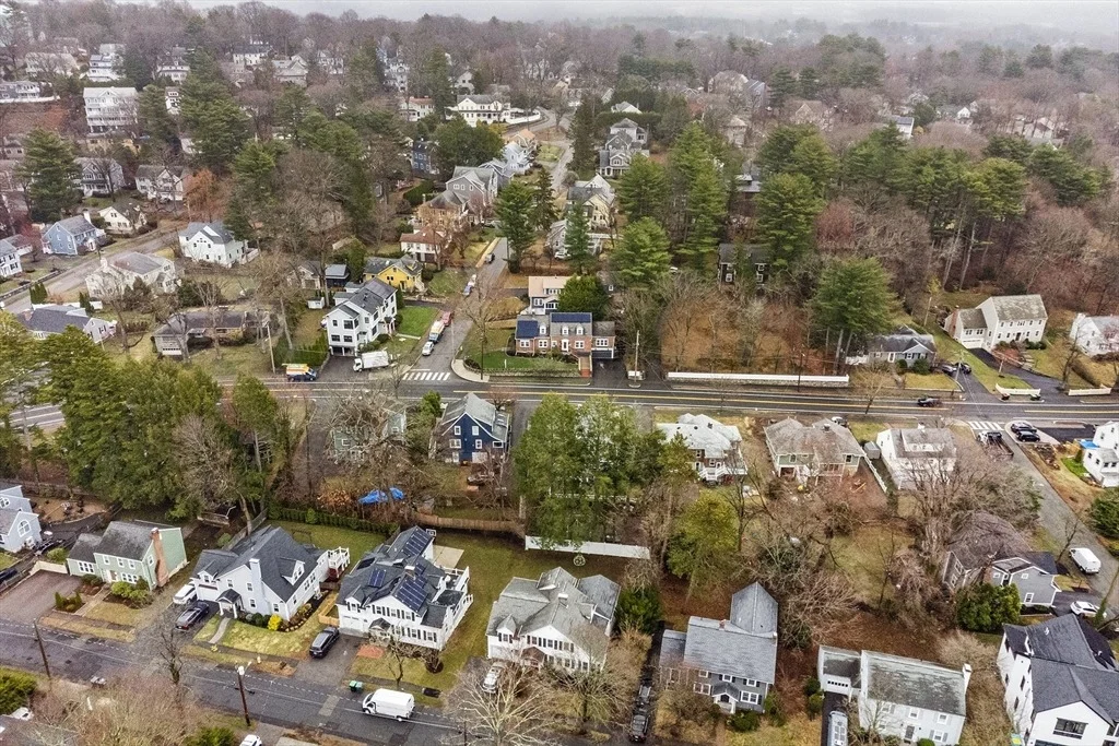 Photo of 535 Great Plain Ave
