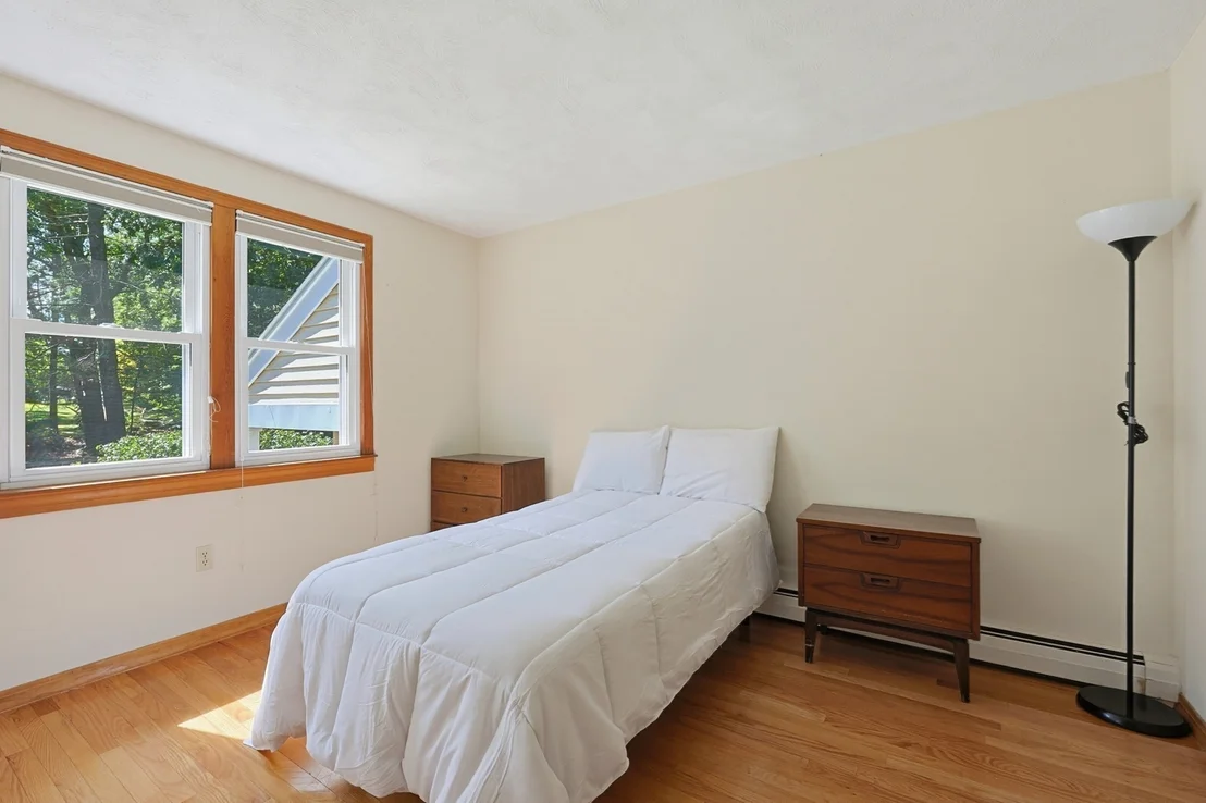 Photo of 109 Davis Road