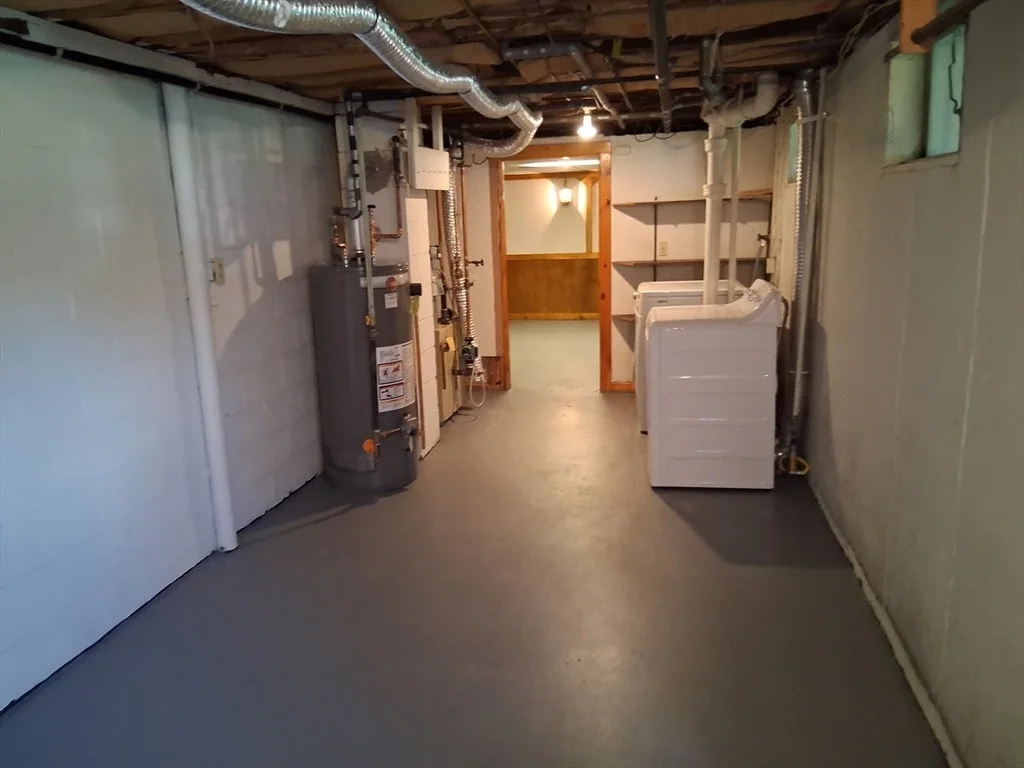 Photo of 43 Robin Rd