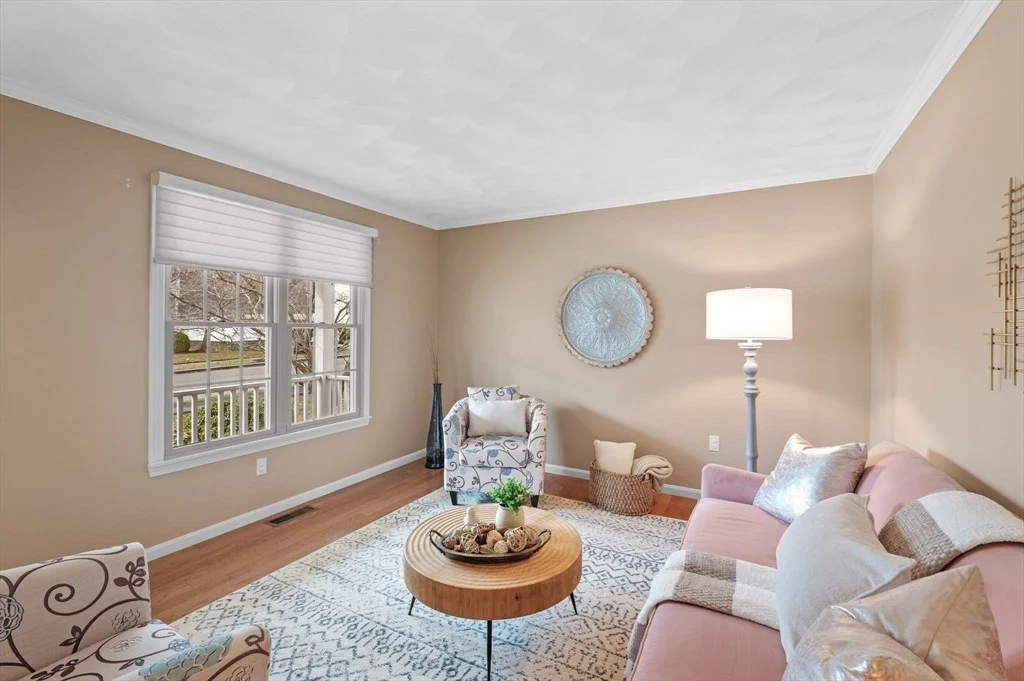 Photo of 7 Hilltop Drive