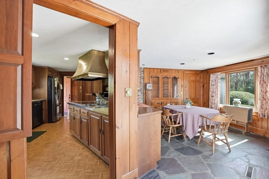 Photo of 234 Converse Rd