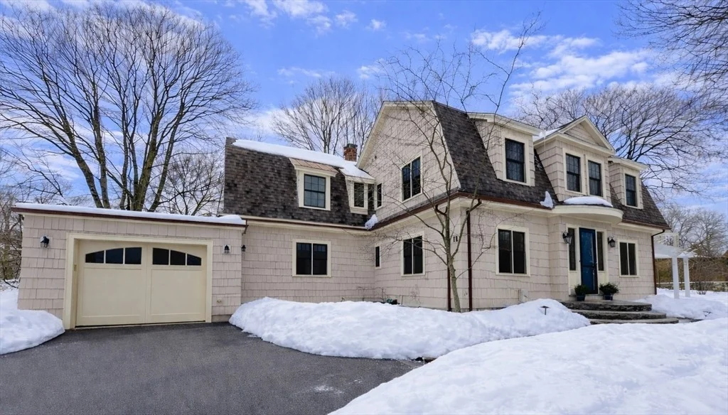 Photo of 11 Hillcrest Road