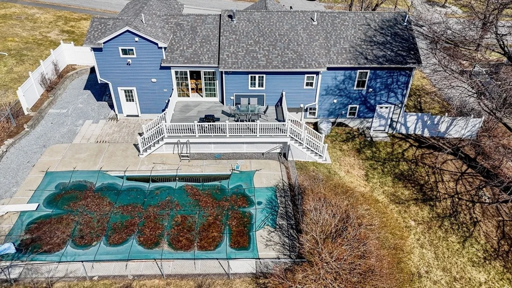 Photo of 24 Eaton Dr