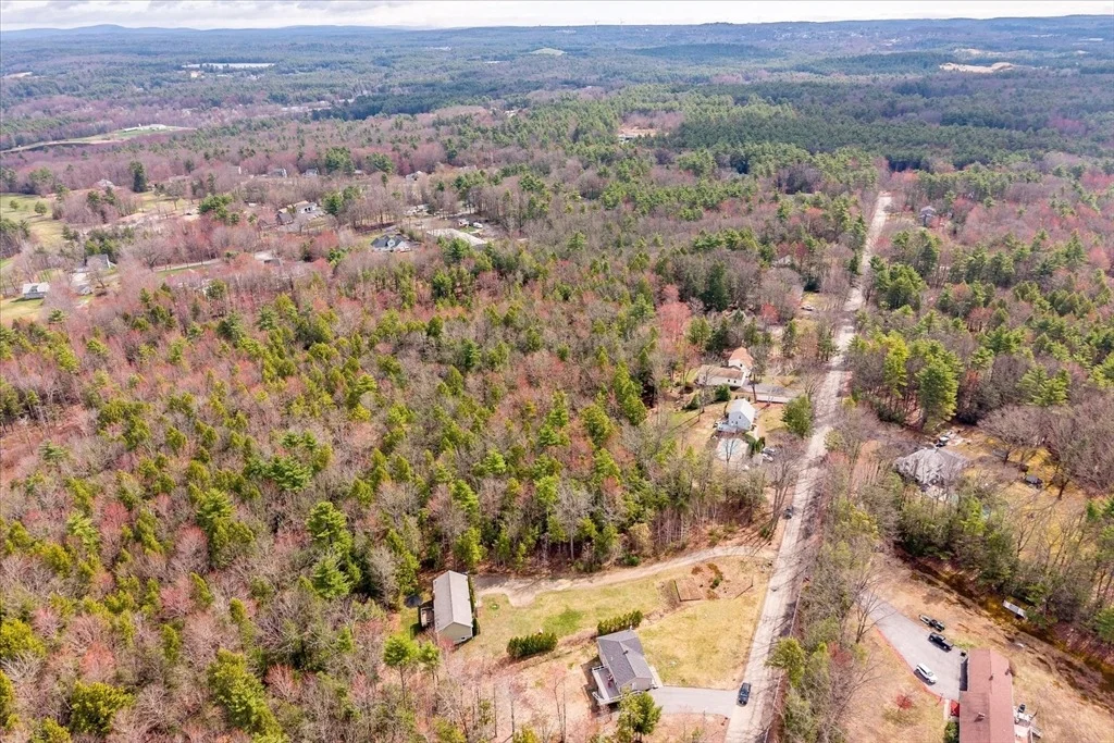 Photo of 84 Baptist Common Rd