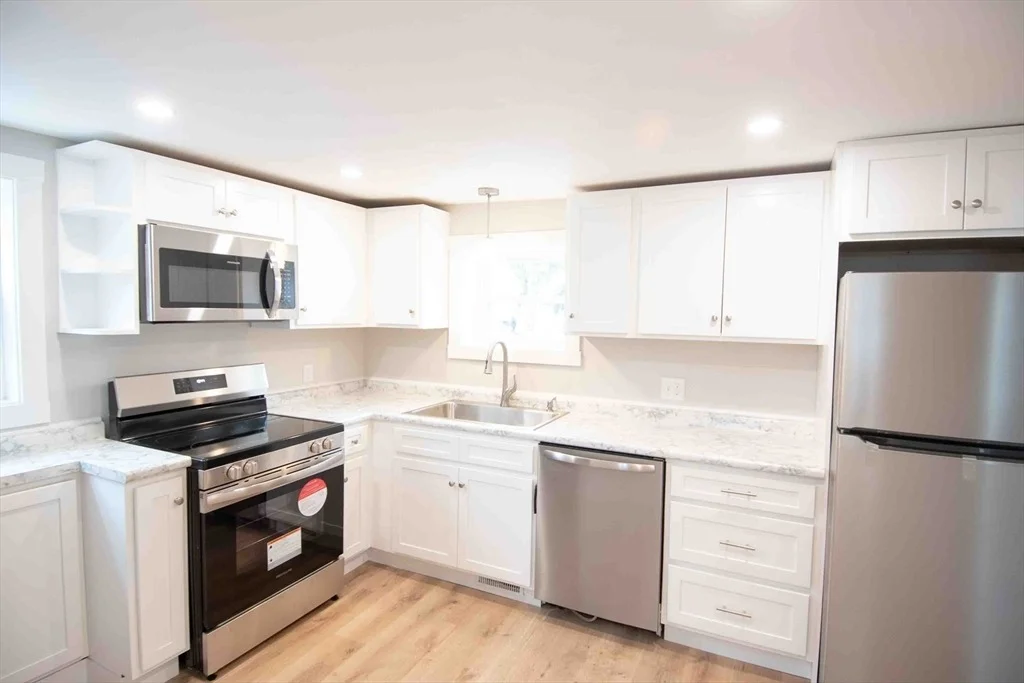 Photo of 154 Denver St