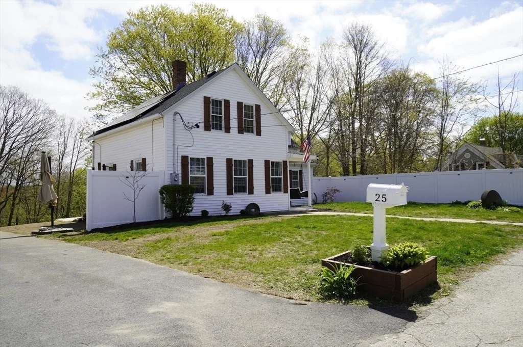 Photo of 25 Cook St