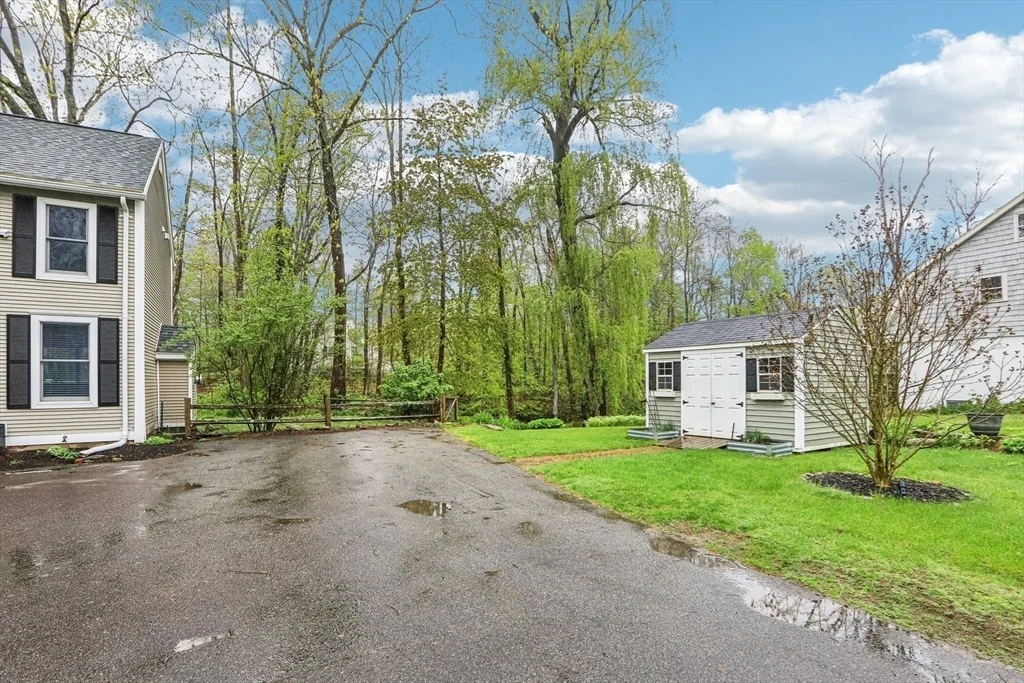 Photo of 118 River Rd
