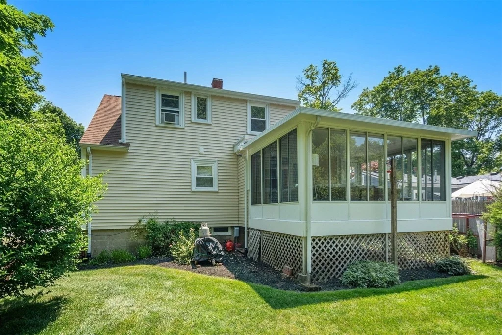Photo of 1080 Ocean St