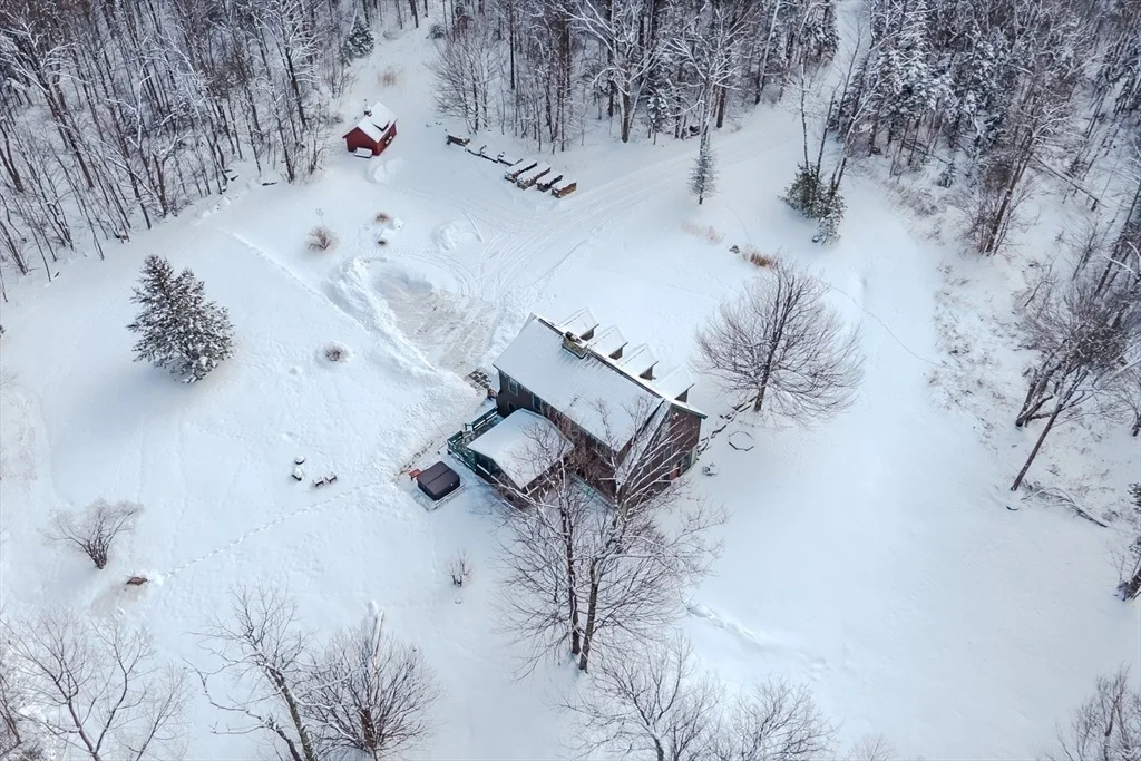 Photo of 593 Woodmere Rd