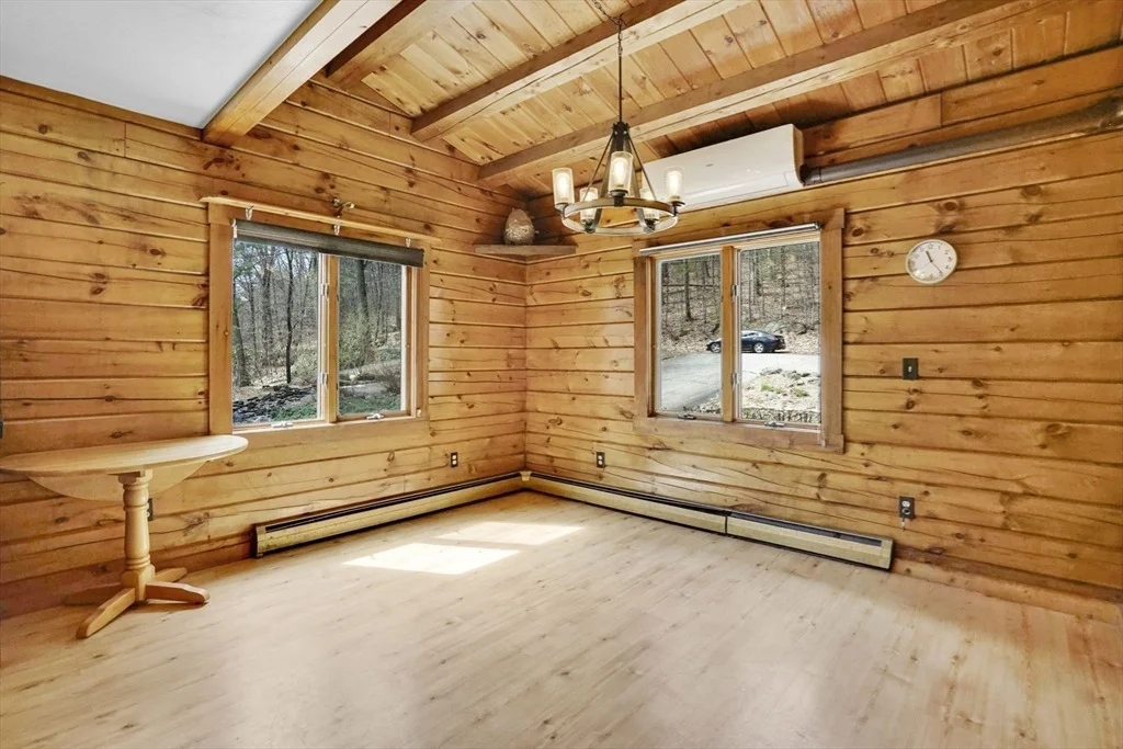 Photo of 182 Cutler Rd