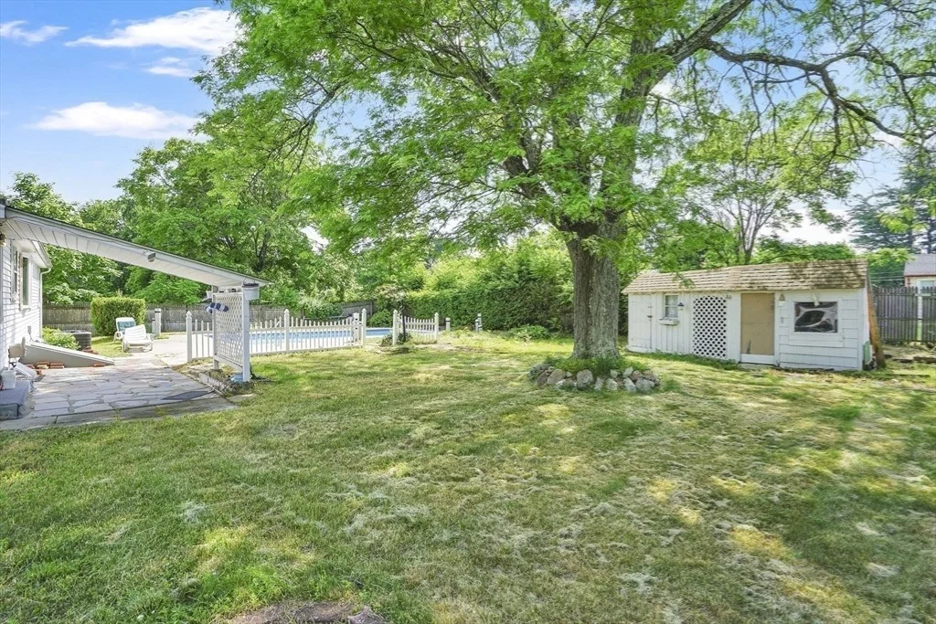 Photo of 135 Bulat Dr