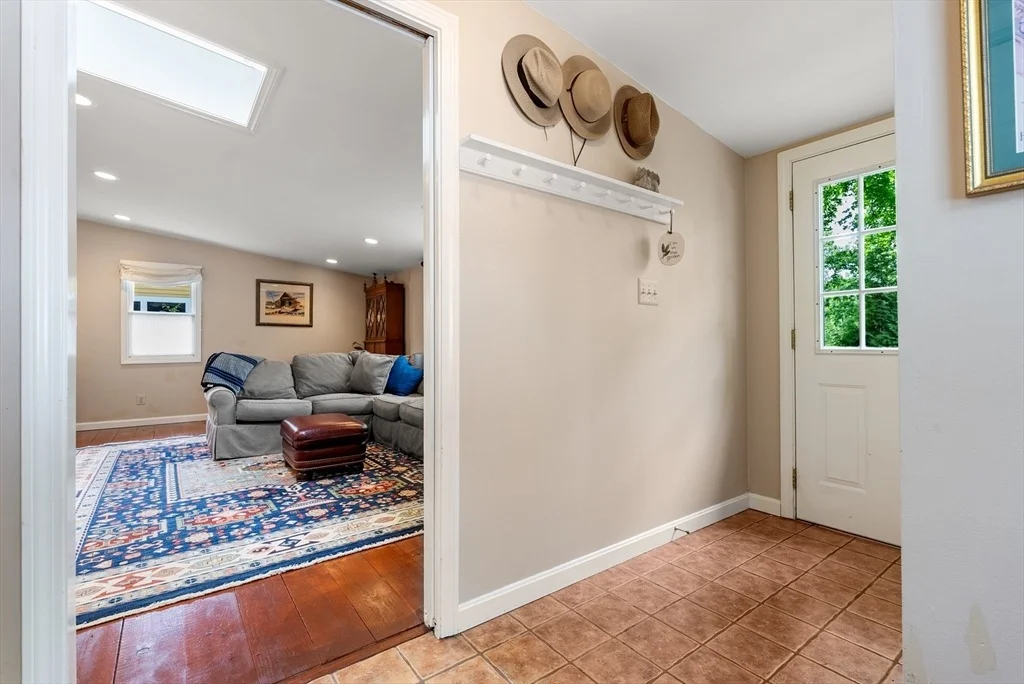 Photo of 295 Concord Road