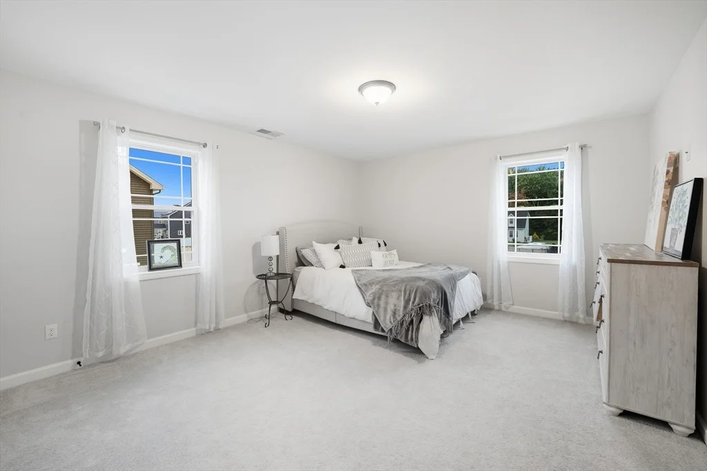 Photo of 66 Elaine Cir