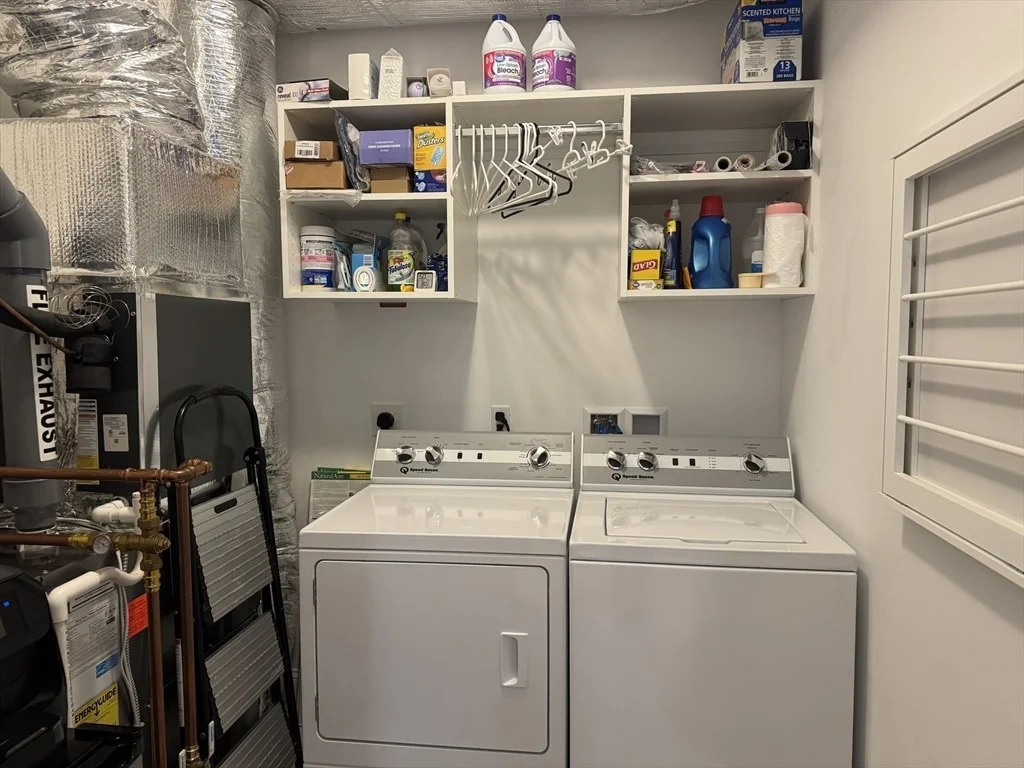 Photo of Unit 307 at 1 Revolution Way