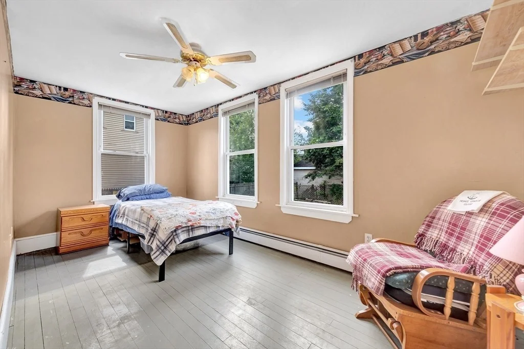 Photo of 72 Hillside Ave