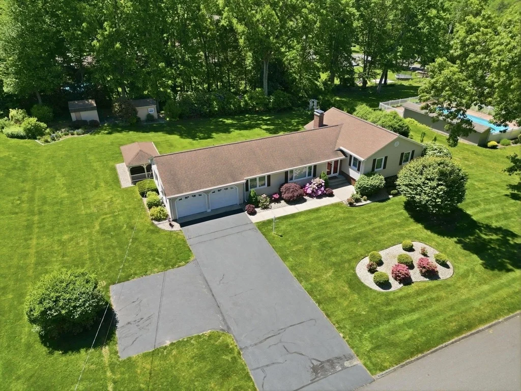 Photo of 3 Beechwood Dr