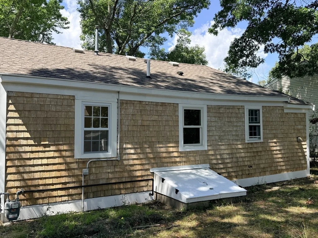 Photo of 163 Ninigret Ave