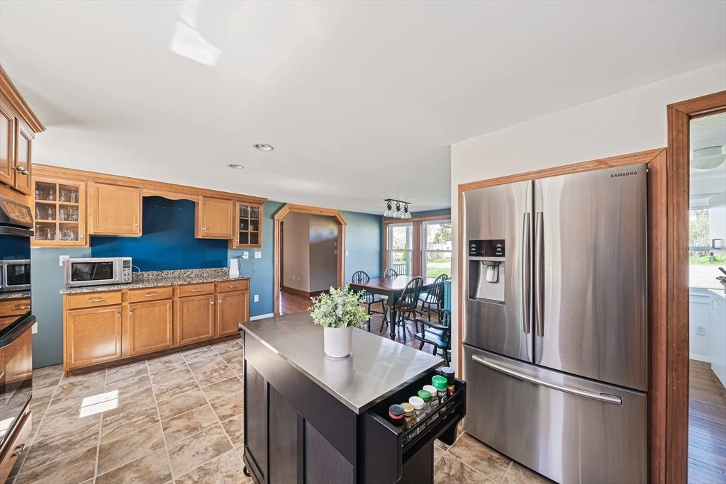 Photo of 53 Shore Dr