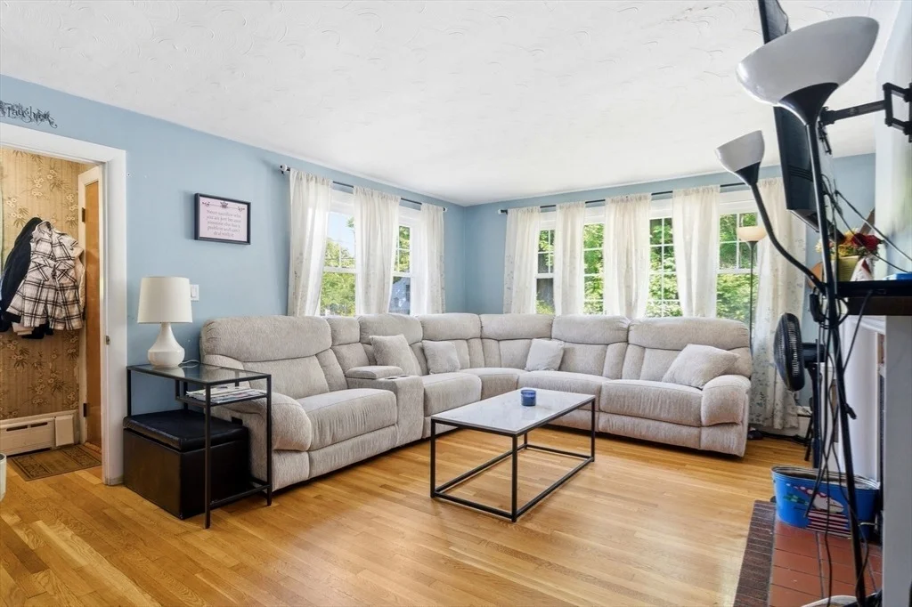 Photo of 5 Bulfinch Rd