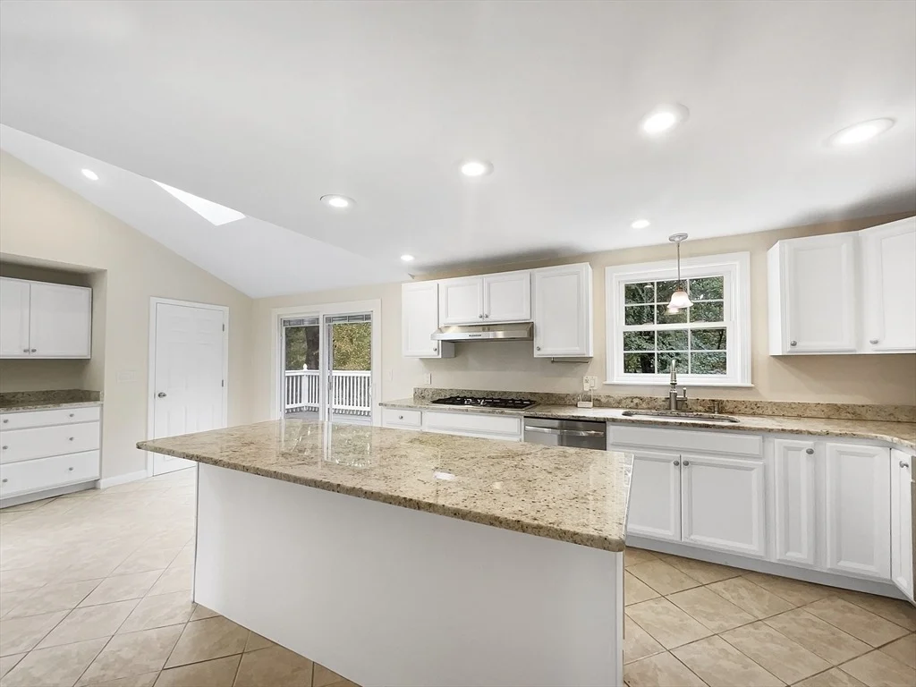 Photo of 139 Cranberry Rd