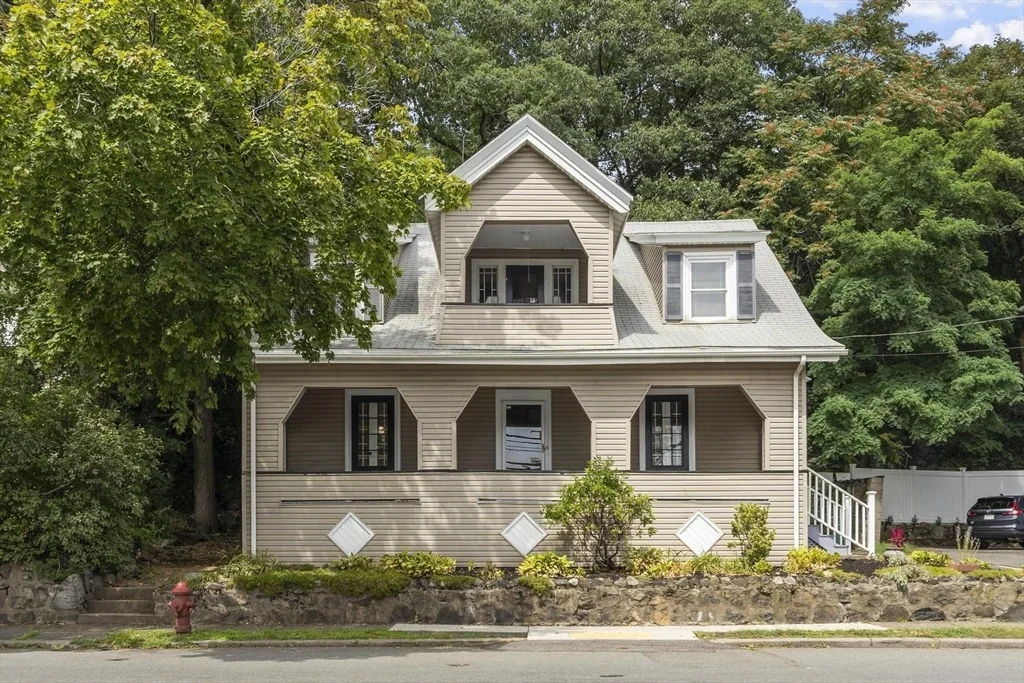 Photo of 219 Walnut Street