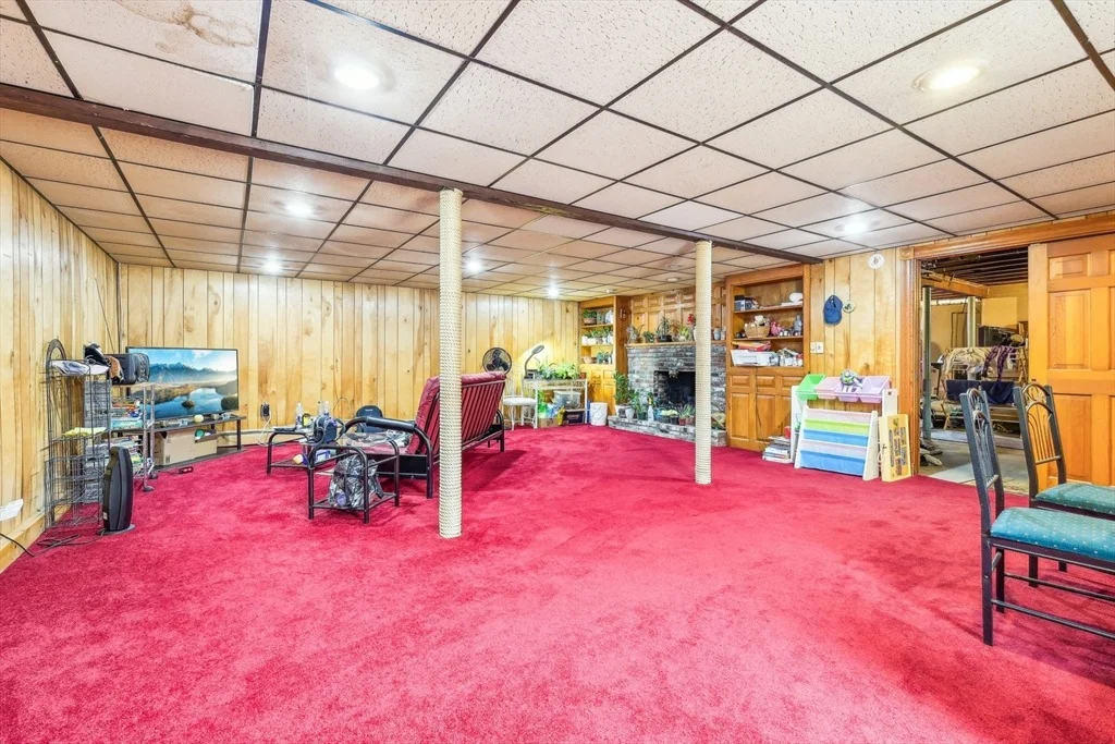 Photo of 33 Webster Ave