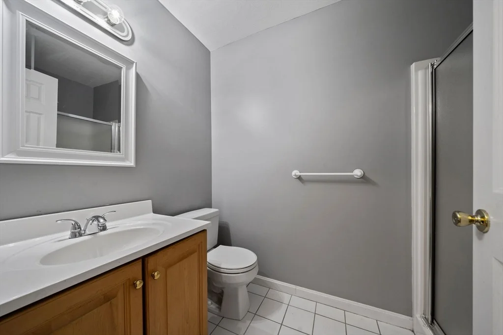 Photo of Unit B at 65 Maple St