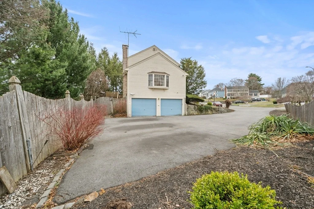 Photo of 15 Valdora Drive