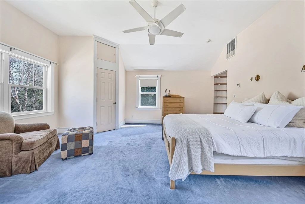 Photo of 461 High Rock Street