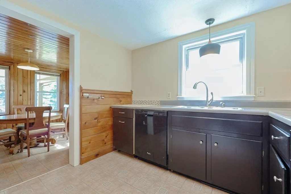 Photo of 17 Chace Ave